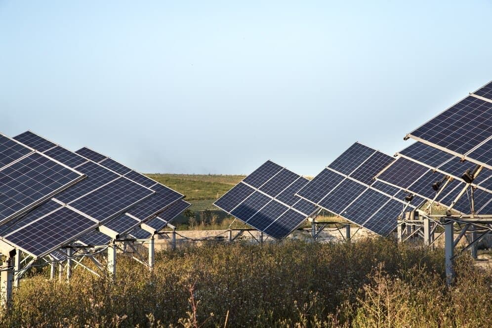 Güneş Enerjisi Sistemlerinin Kurulumu Nasıl Yapılır?
